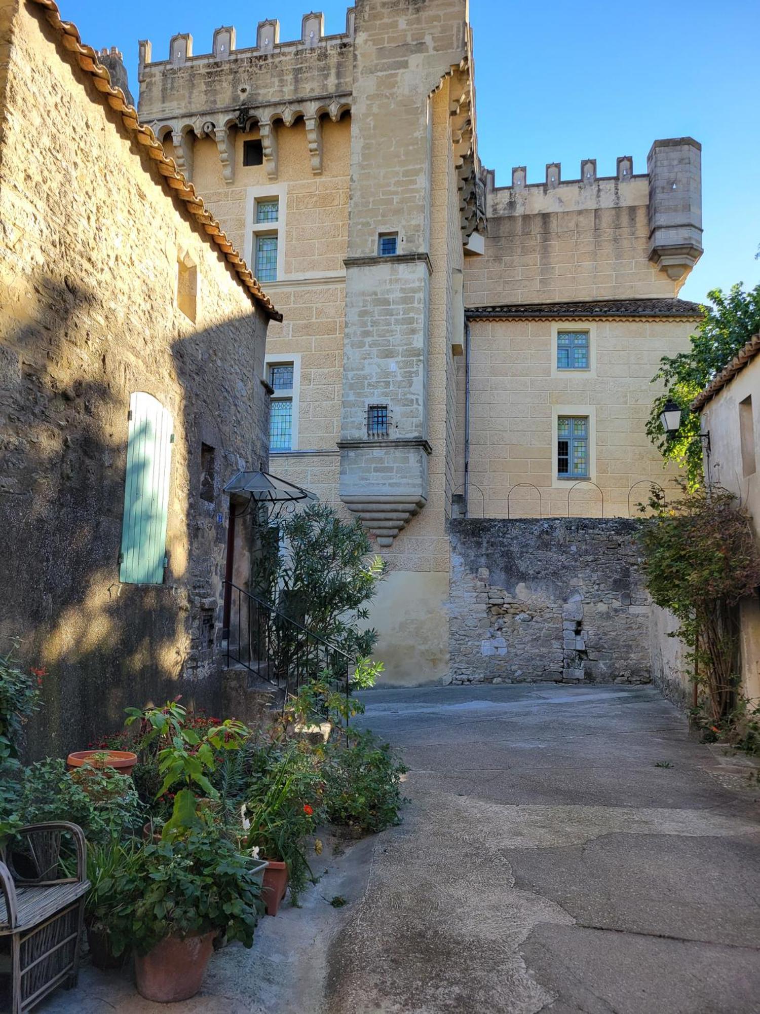 Studio Spacieux De Caractere Montaren-et-Saint-Médiers Dış mekan fotoğraf